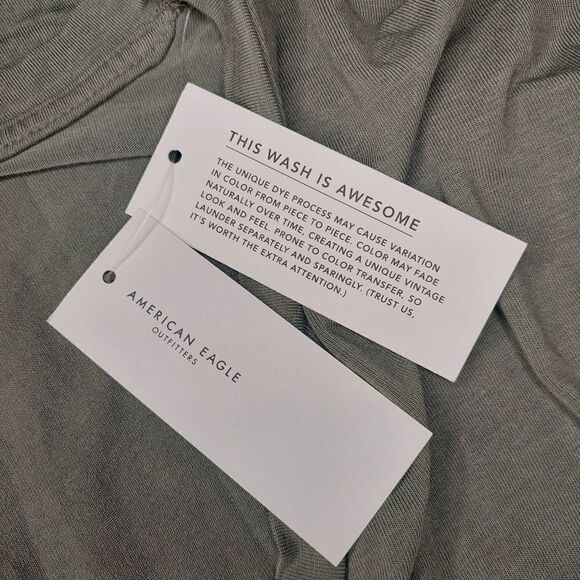 NWT Woman's American Eagle Soft & Sexy Gray Top - Picture 10 of 11